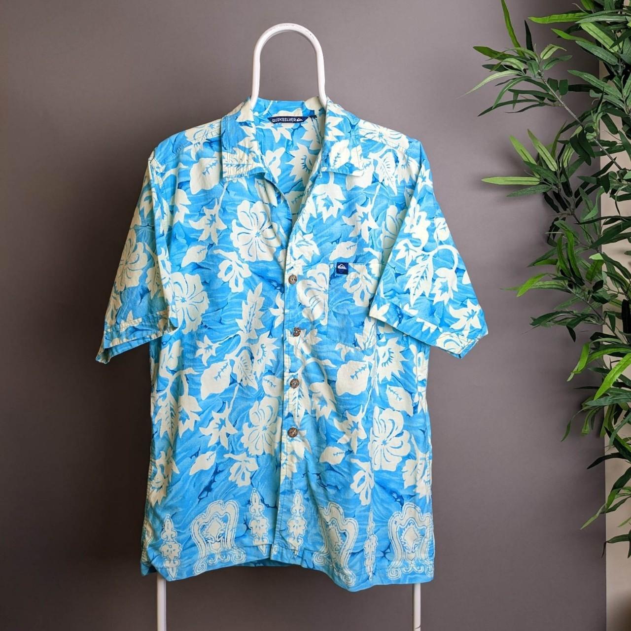 00's Quicksilve short sleeve shirt - medium