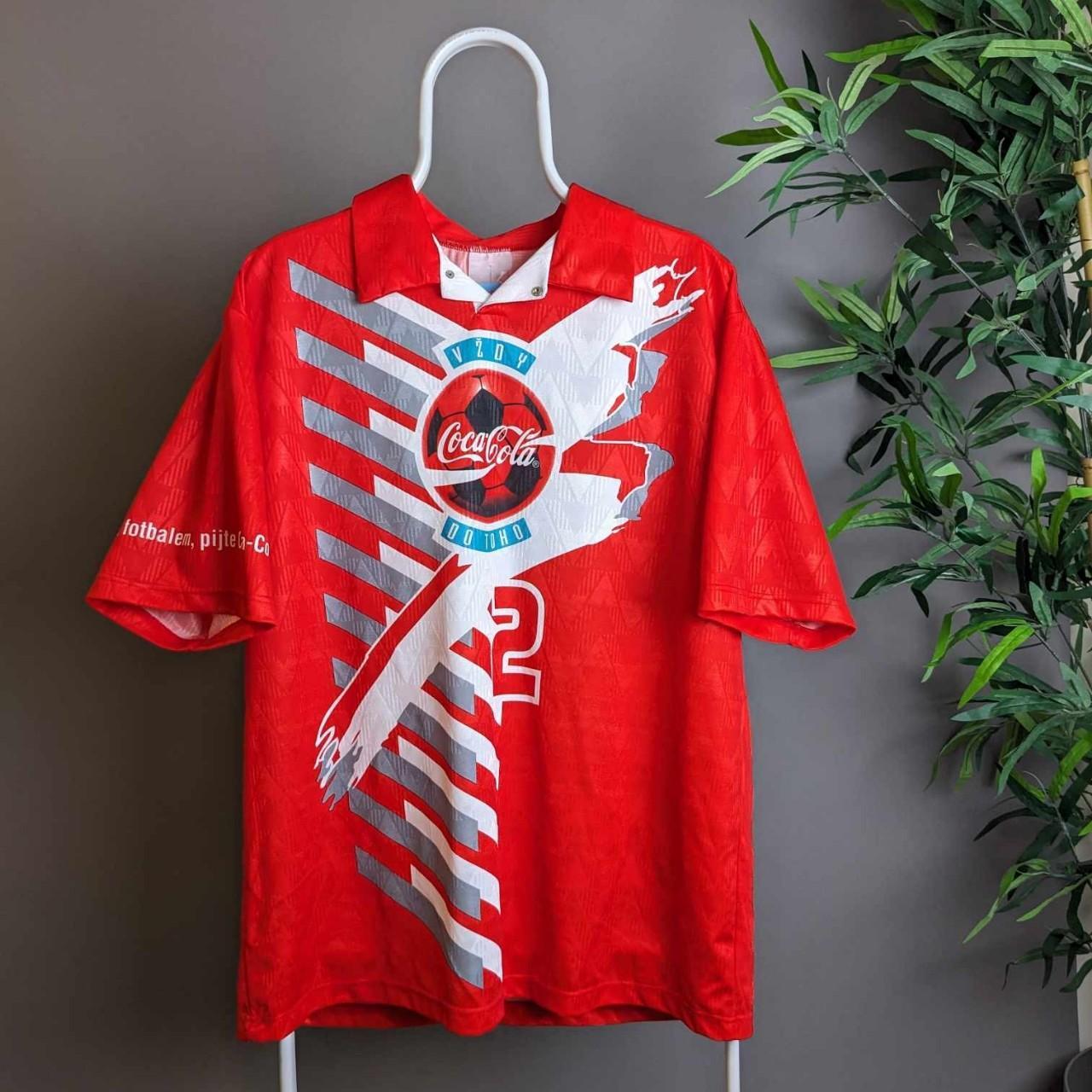 Vintage 90s Czech Republic Coca Cola football shirt - large