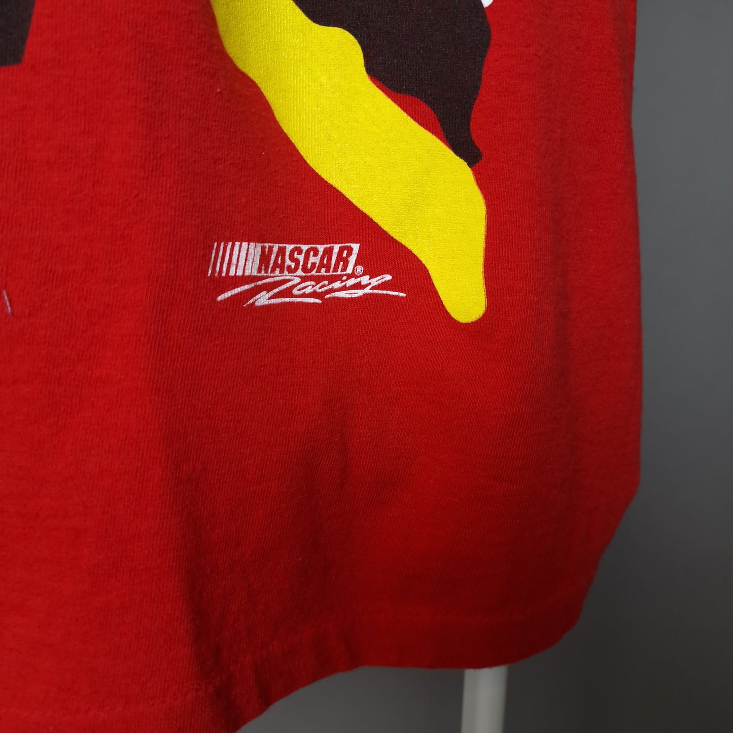 Vintage Nascar Mcdonalds racing team t-shirt in red - large