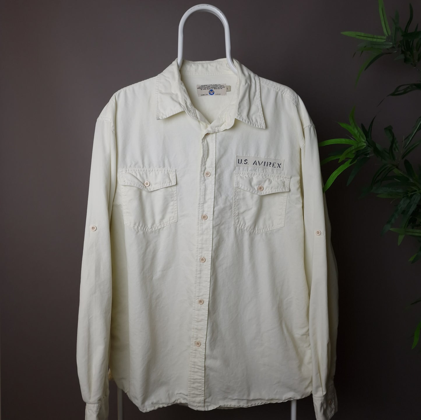 Vintage Avirex U.S shirt in cream - large
