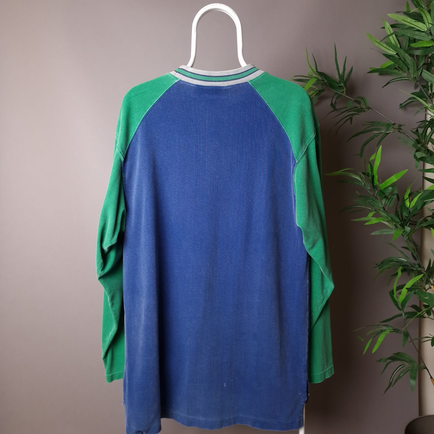 90s Nike Basketball lightweight sweatshirt in green and blue - medium