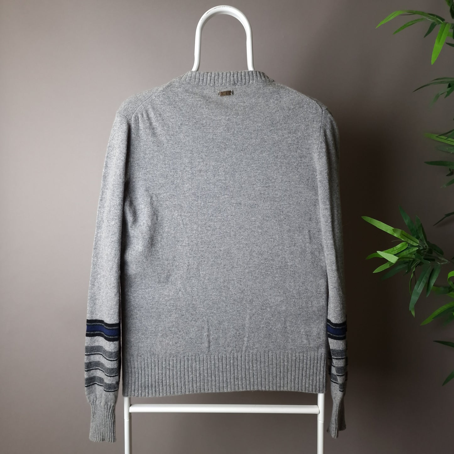Vintage Iceberg Goofy jumper in grey - XS