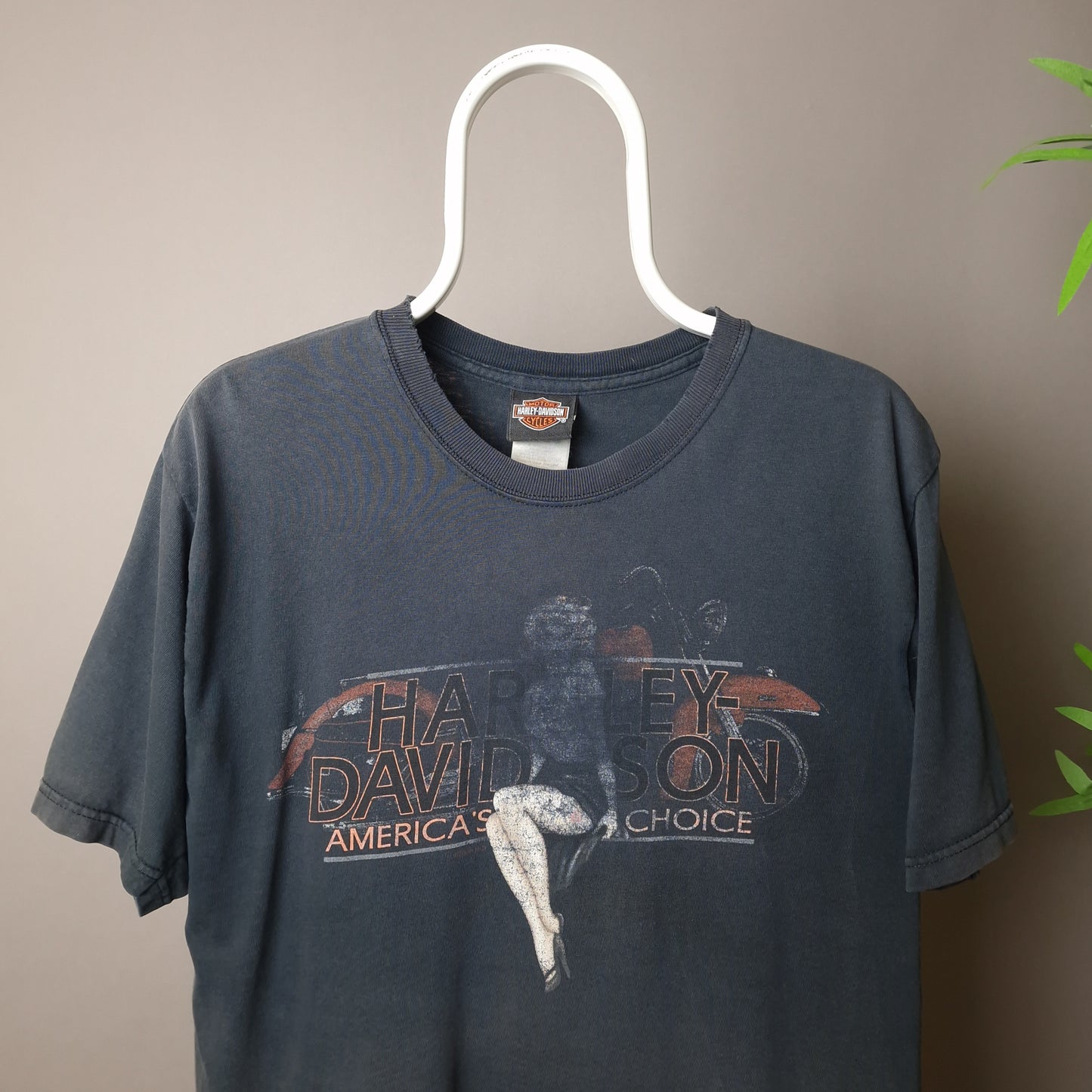 Vintage Harley Davidson faded t-shirt in black - medium