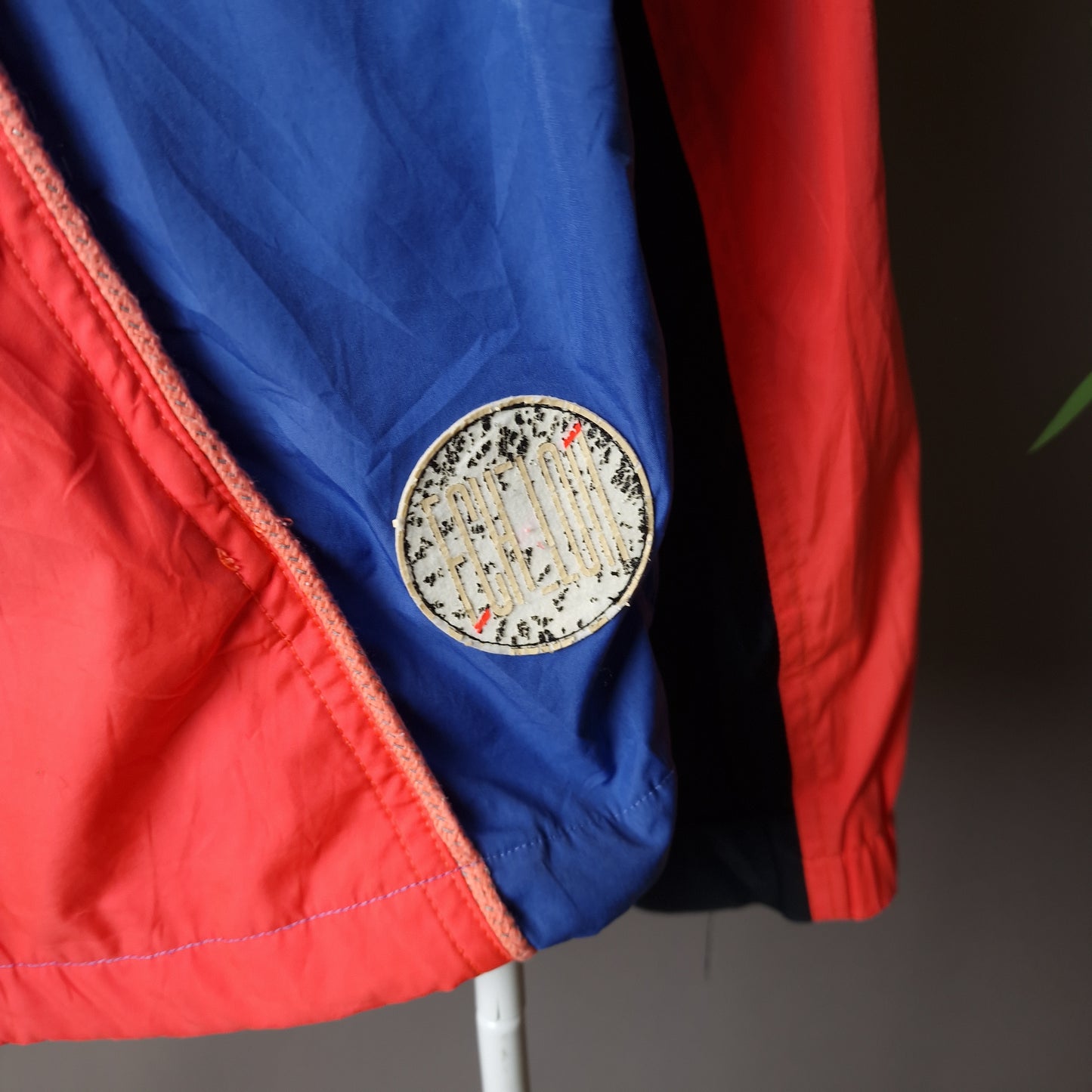 Vintage 90s Nike Echelon windbreaker - medium
