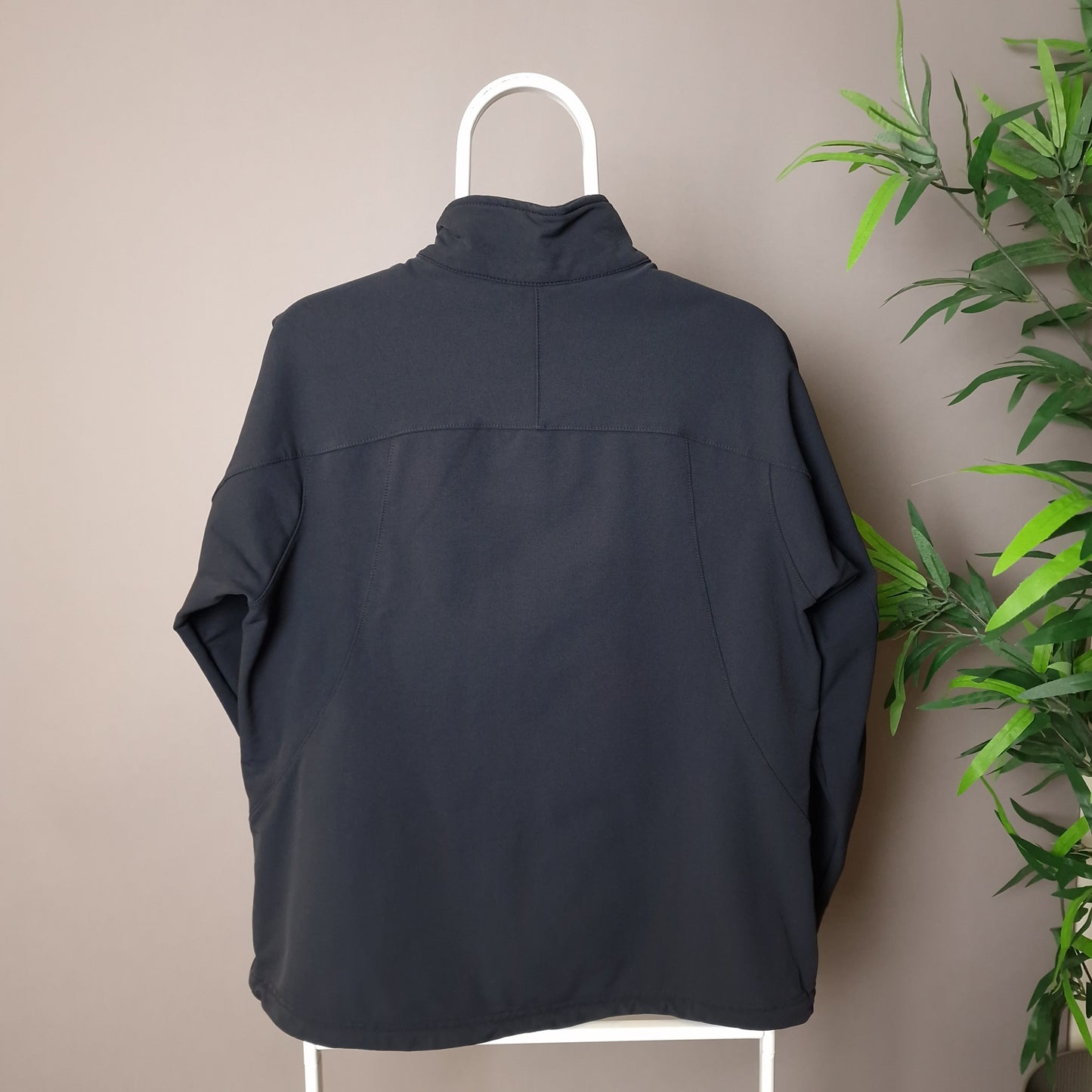 00s Nike ACG women's soft shell jacket in black - XL