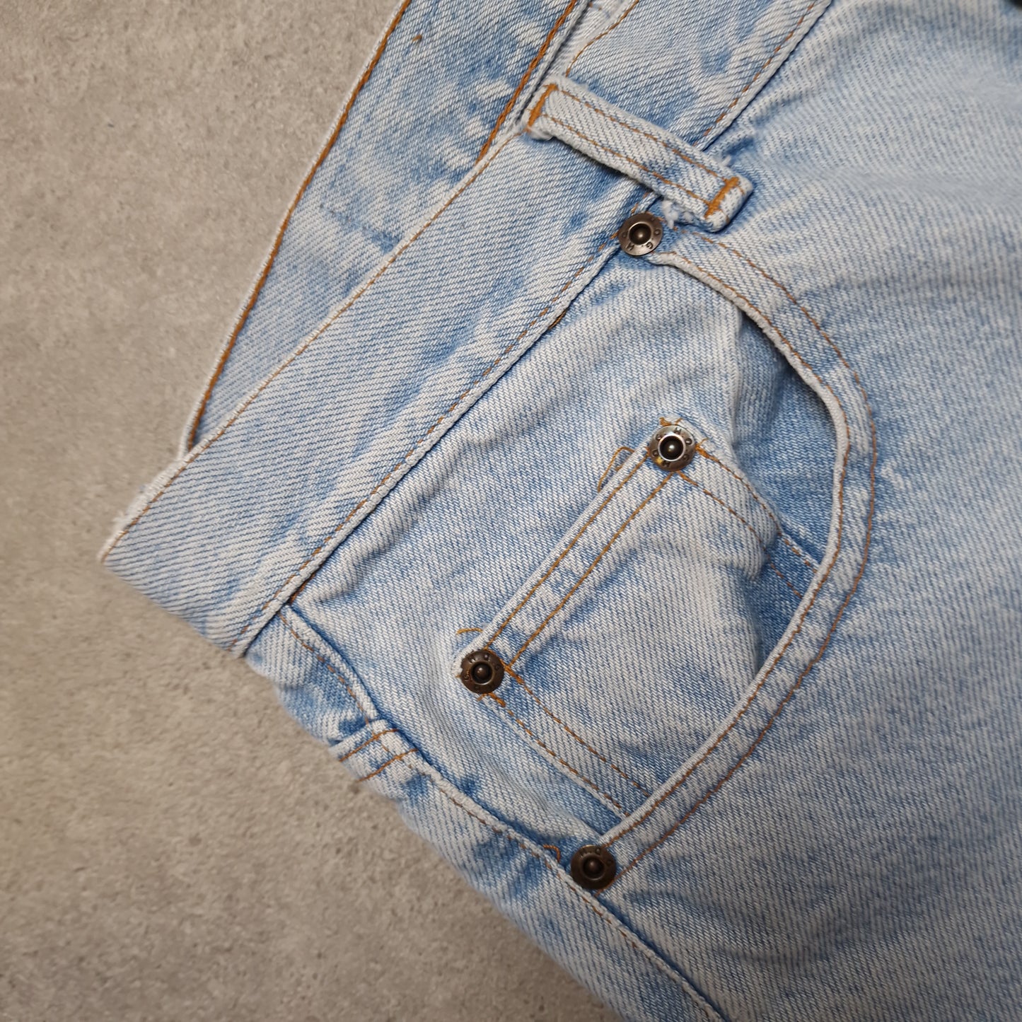 Vintage Denim shorts - 32"