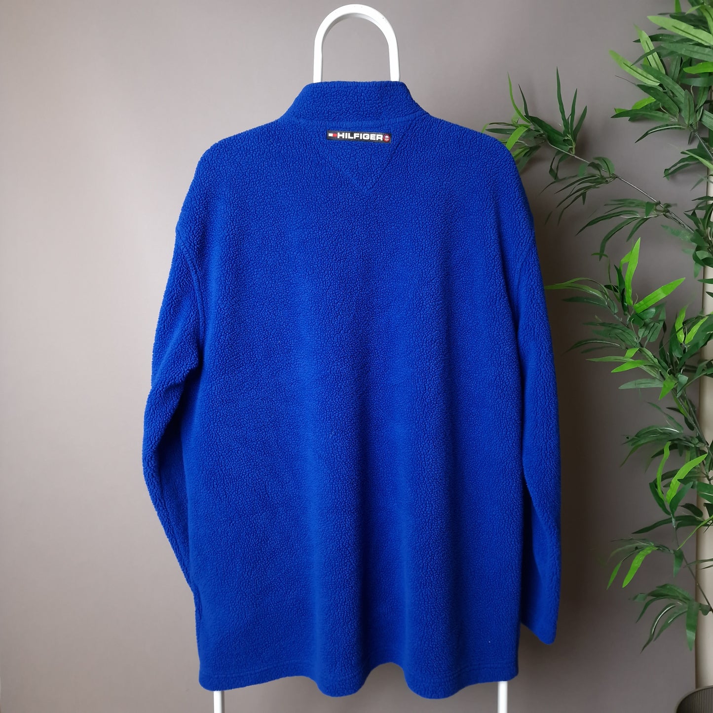 Vintage Tommy Hilfiger sherpa fleece in blue - XL