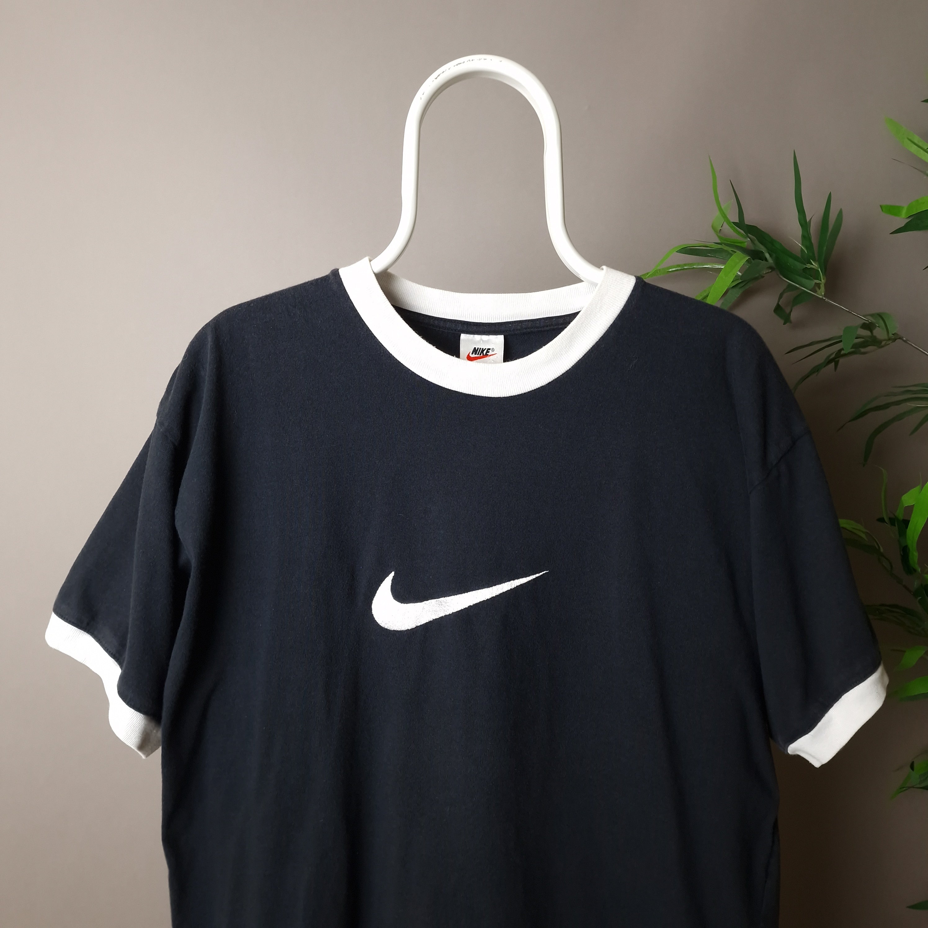 Nike t hot sale shirt 90s