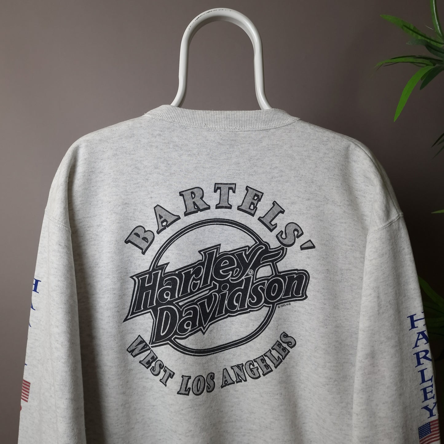 Vintage Harley Davidson sweatshirt in grey - medium