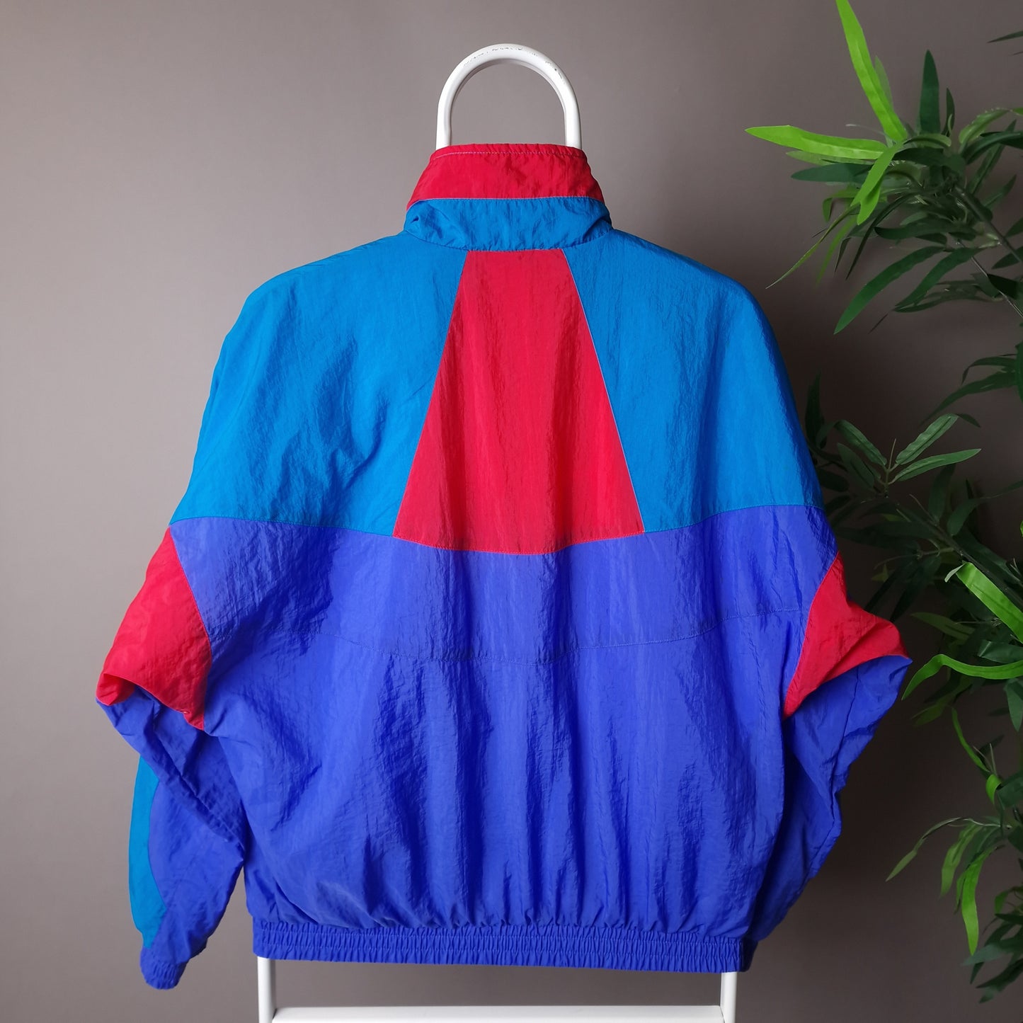 90s Nike windbreaker in blue purple and red - small