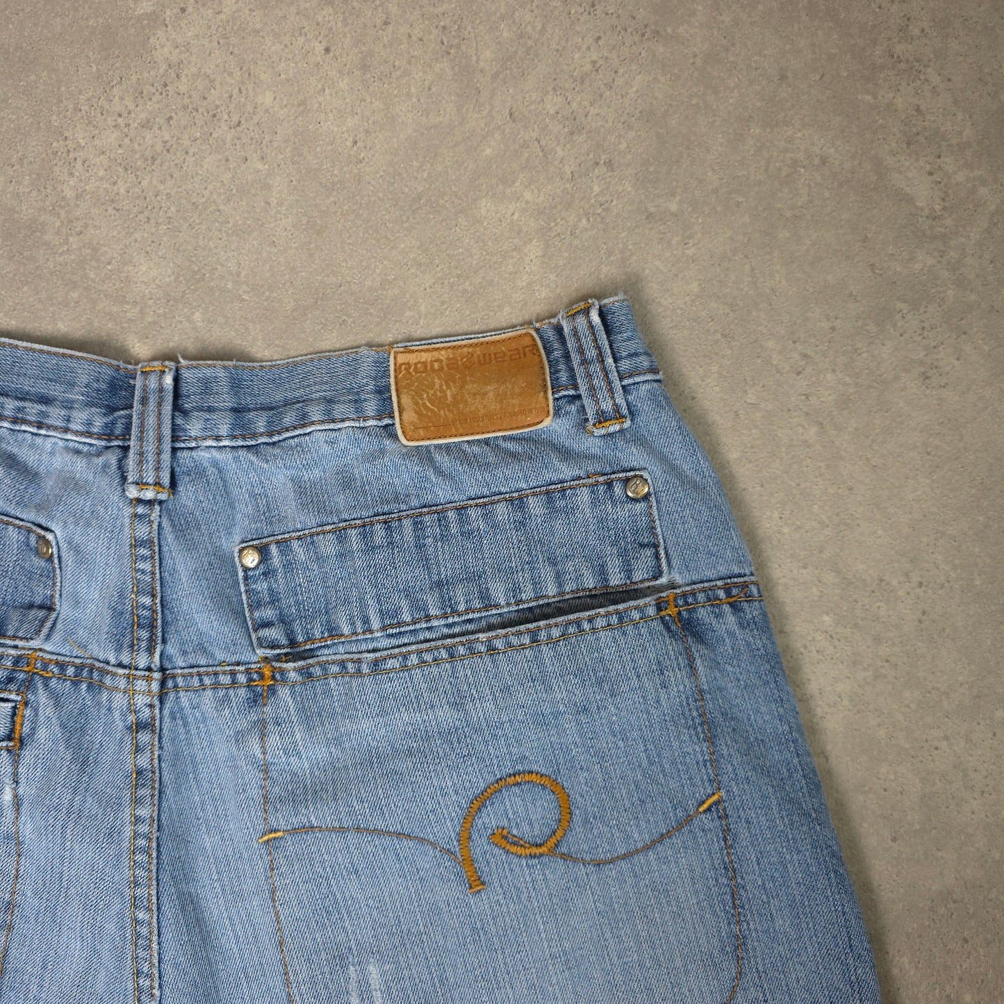 vintage Roca wear baggy y2k distressed jorts - 36 inch waist