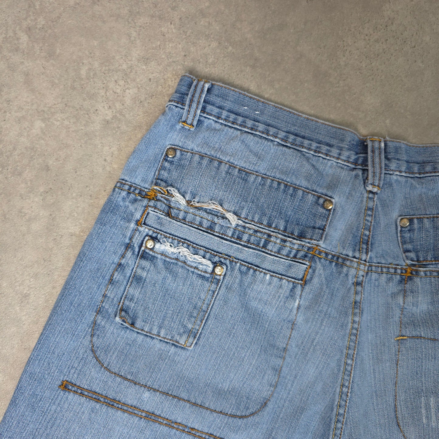 vintage Roca wear baggy y2k distressed jorts - 36 inch waist