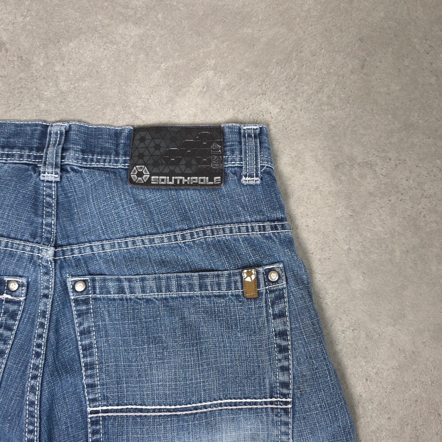 vintage y2k southpole baggy jorts - 32 inch waist