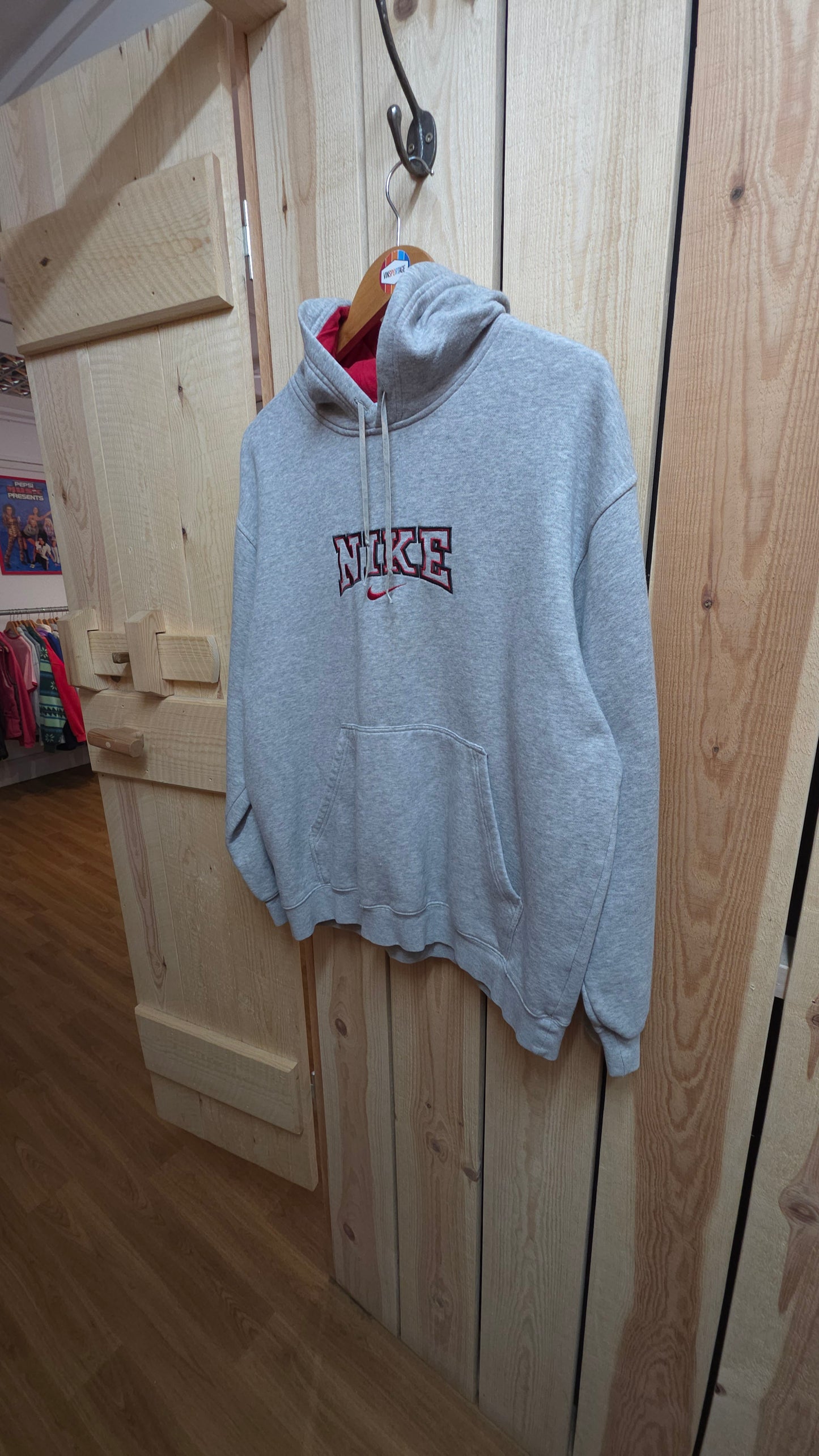 vintage 00s Nike spellout hoodie in grey and red - medium