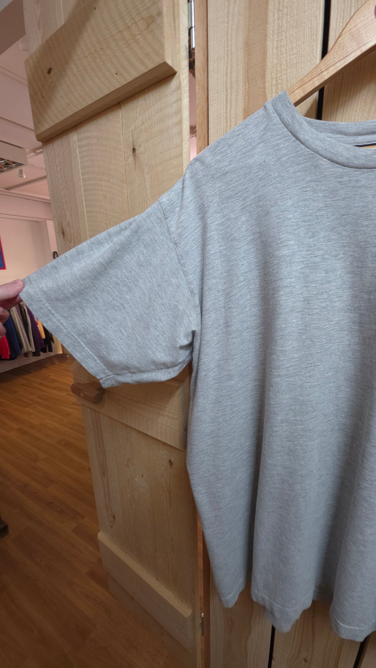 Vintage 90s Nike t-shirt in grey - size XL