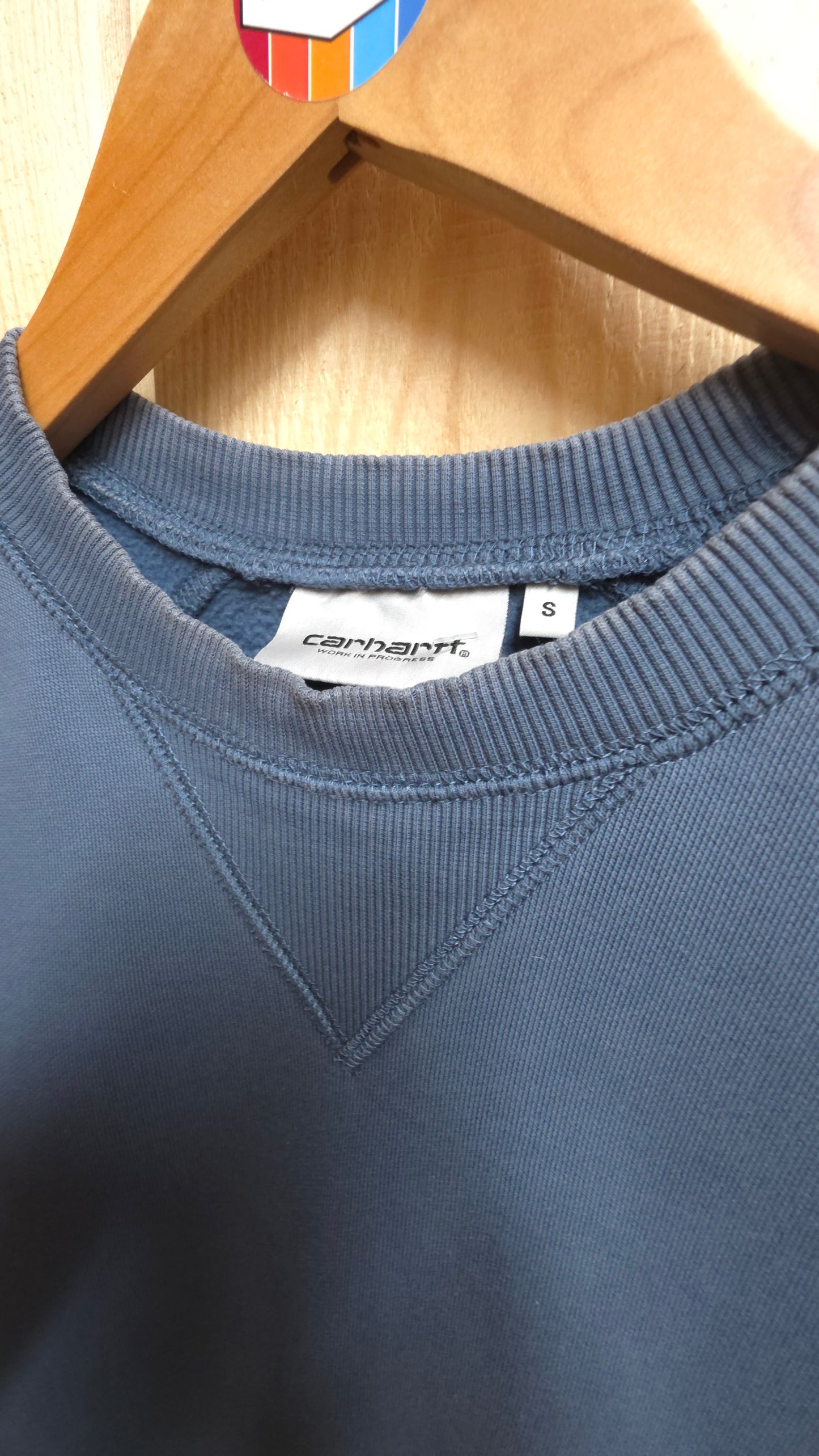 Carhartt chase sweatshirt in blue - size small