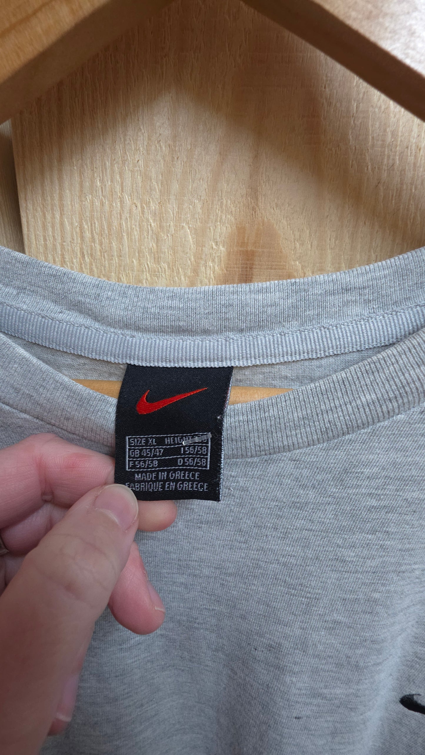 Vintage 90s Nike t-shirt in grey - size XL
