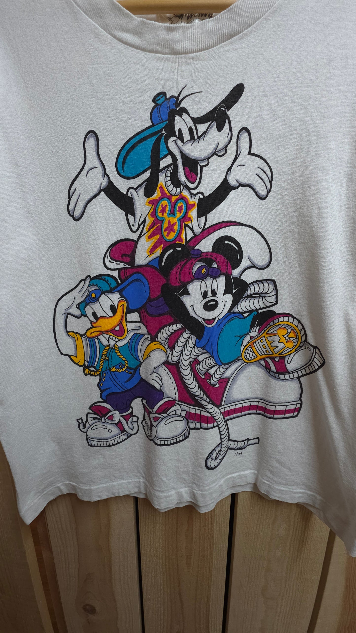 Vintage Disney Mickey by Jerry Leigh graphic single stitch t-shirt in white - boxy medium
