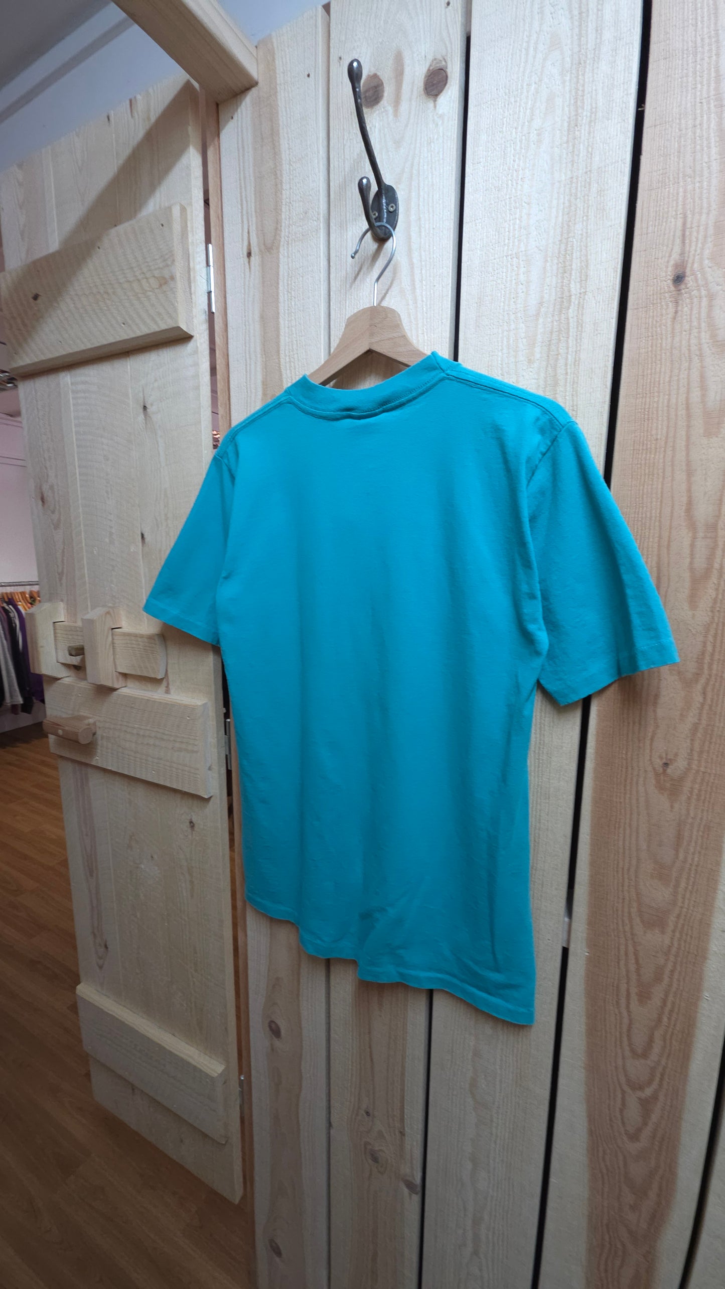 Vintage Disney designs donald duck single stitch t-shirt in turquoise - size small