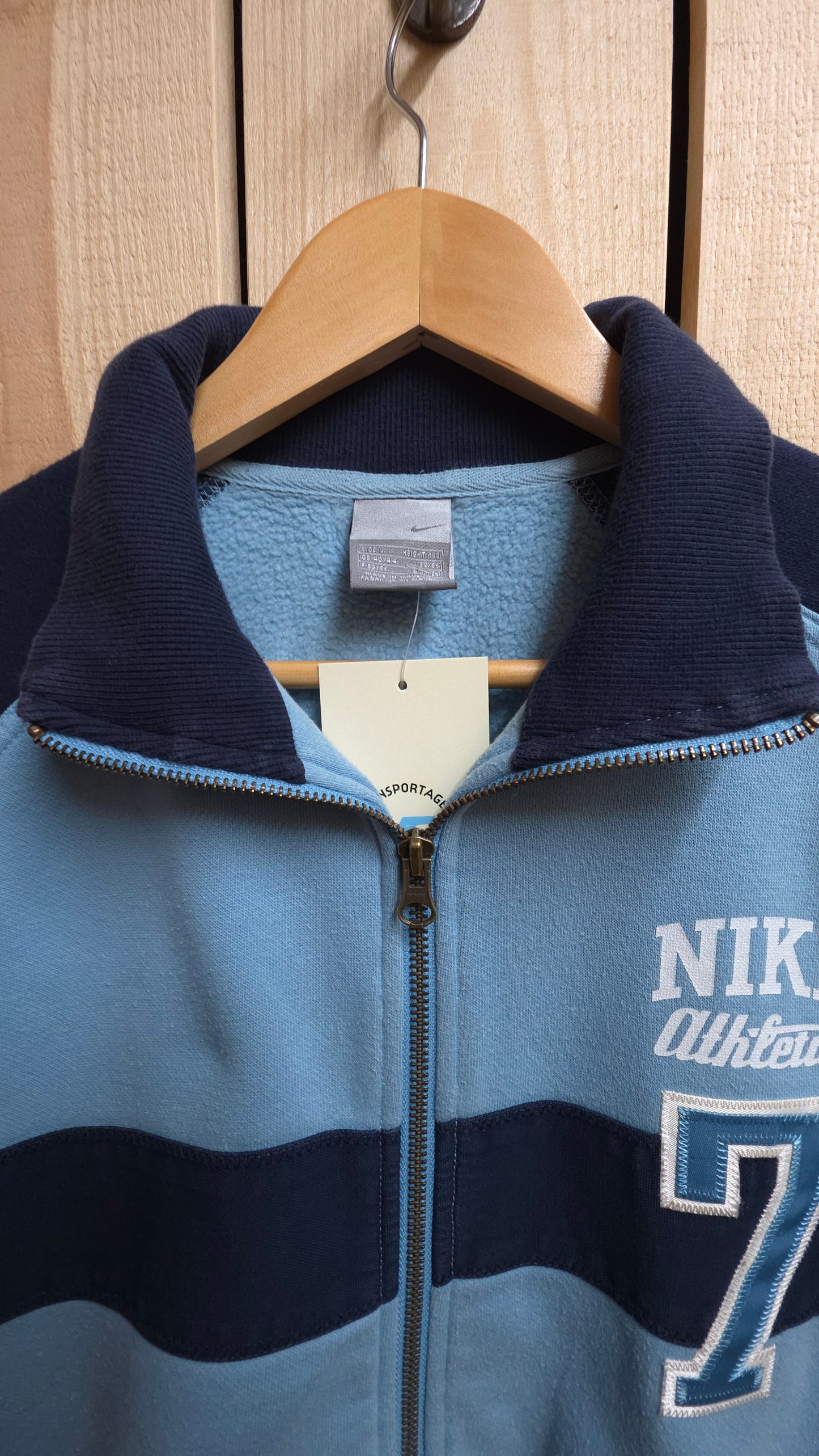 Vintage 00s Nike zip up sweatshirt in baby blue and navy - size large